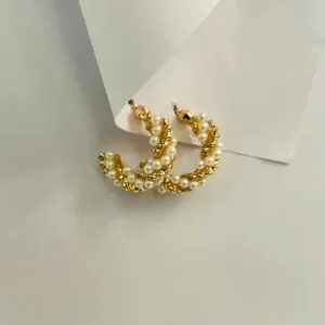 Pearl cluster hoop