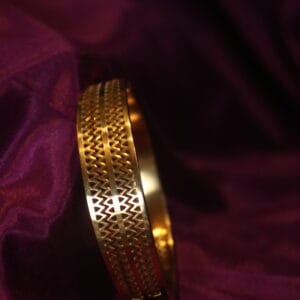 Radiant steel bracelet